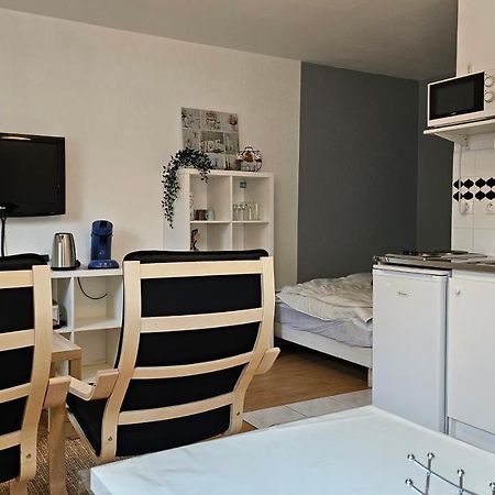 Studio Calme Proche Centre Reims Eksteriør billede