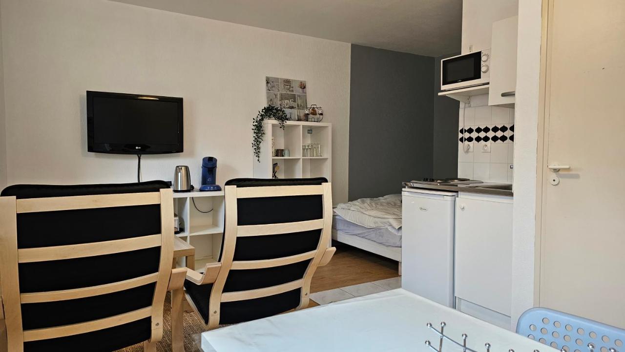 Studio Calme Proche Centre Reims Eksteriør billede